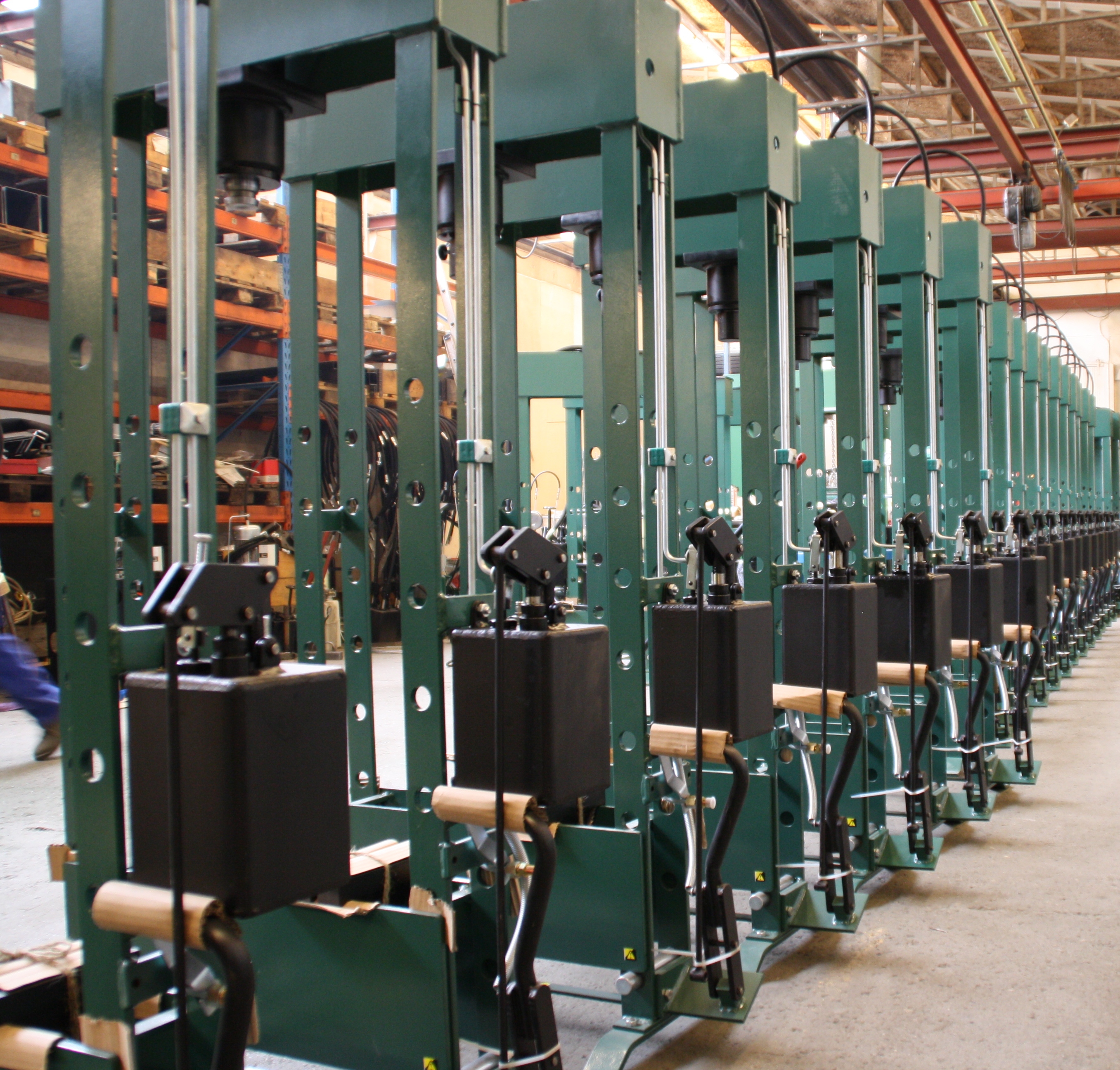 COMPAC Manual H-Frame Presses